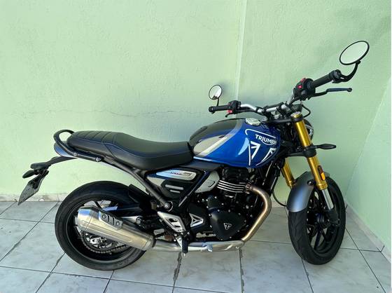 TRIUMPH SPEED 400 